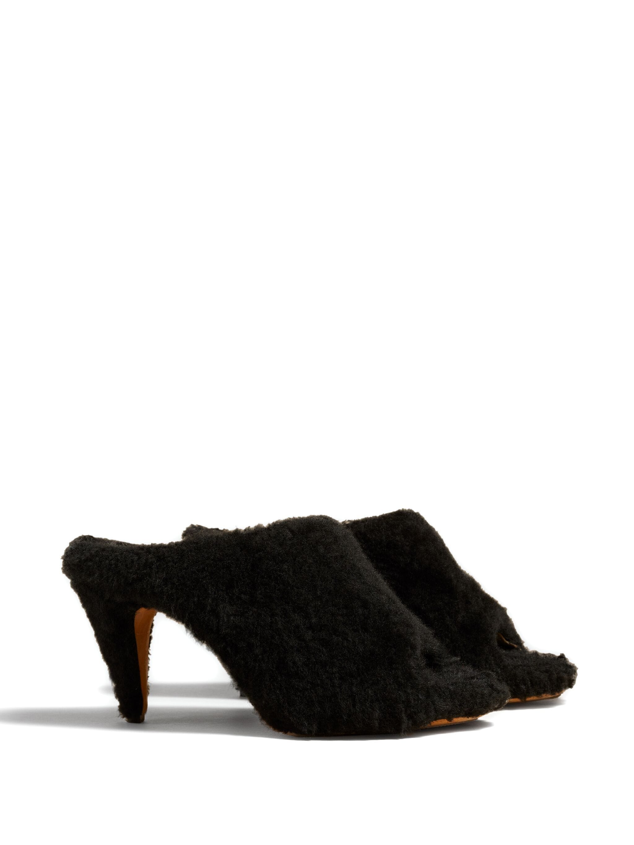 KHAITE KHAITE Marion 90mm shearling mules — Фото 1