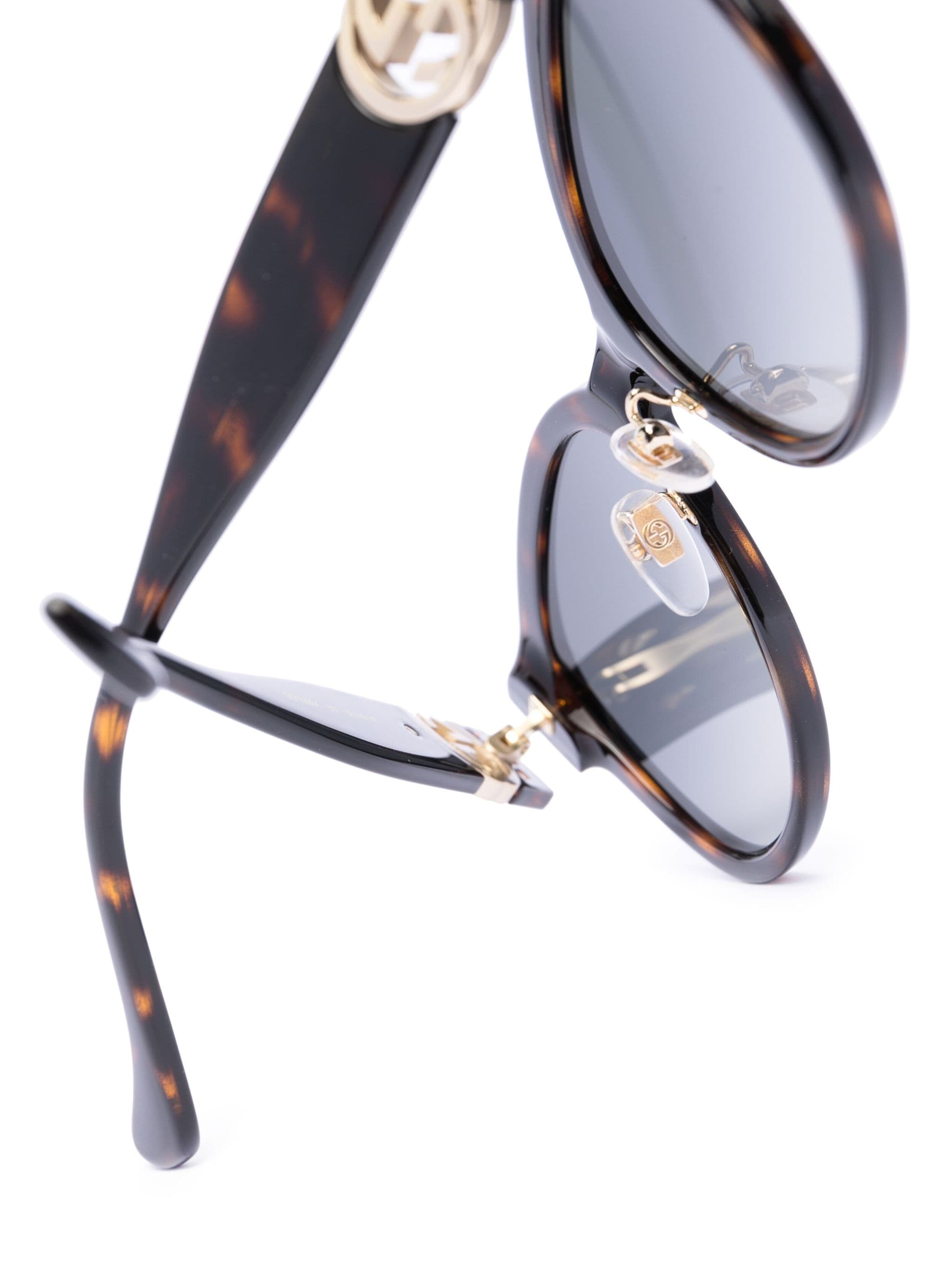 Gucci Eyewear Gucci Eyewear солнцезащитные очки черепаховой расцветки — Фото 2